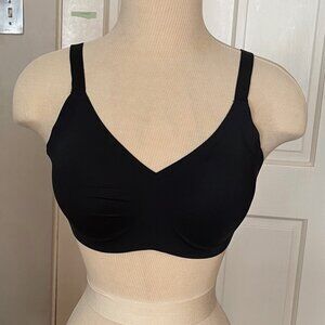 Knix Padded V-Neck Thin-strap Black Bra - Size "6" (36DD?) - EXCELLENT condition